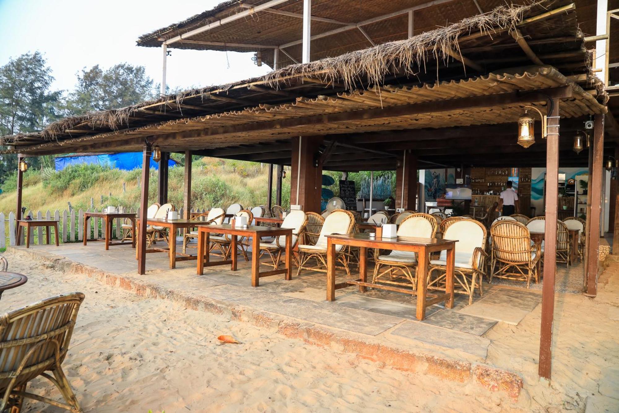 Woodpegger By The Beach, Mandrem Exterior photo