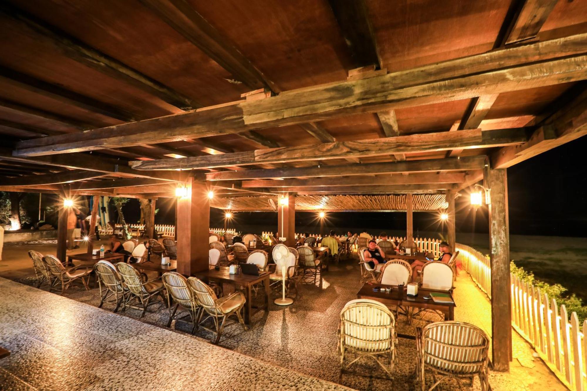 Woodpegger By The Beach, Mandrem Exterior photo