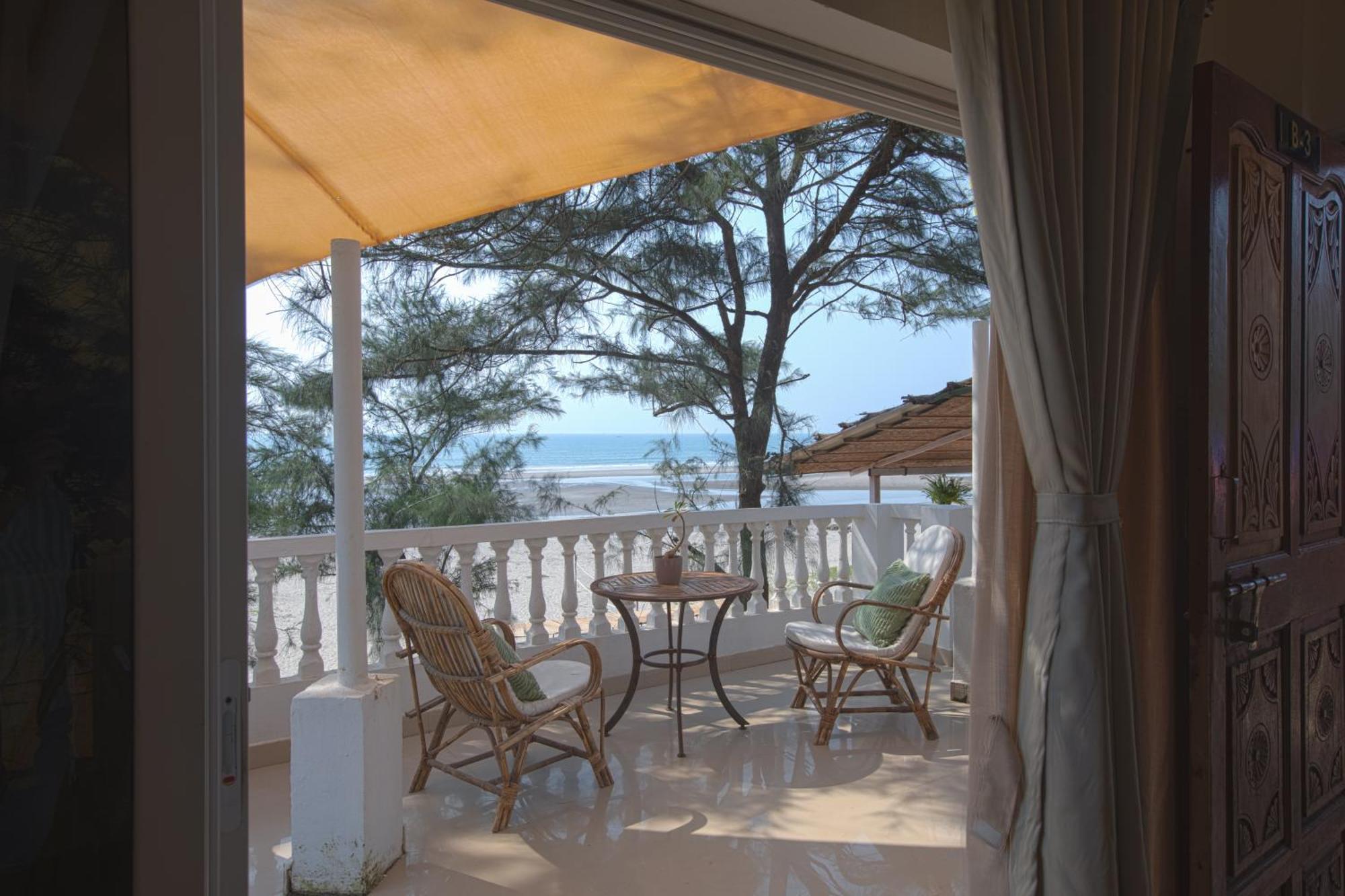 Woodpegger By The Beach, Mandrem Exterior photo