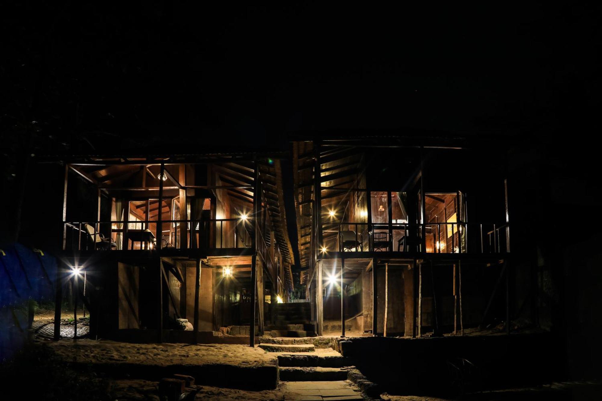 Woodpegger By The Beach, Mandrem Exterior photo
